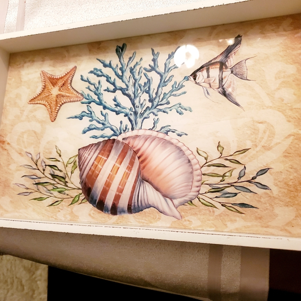 Serving tray